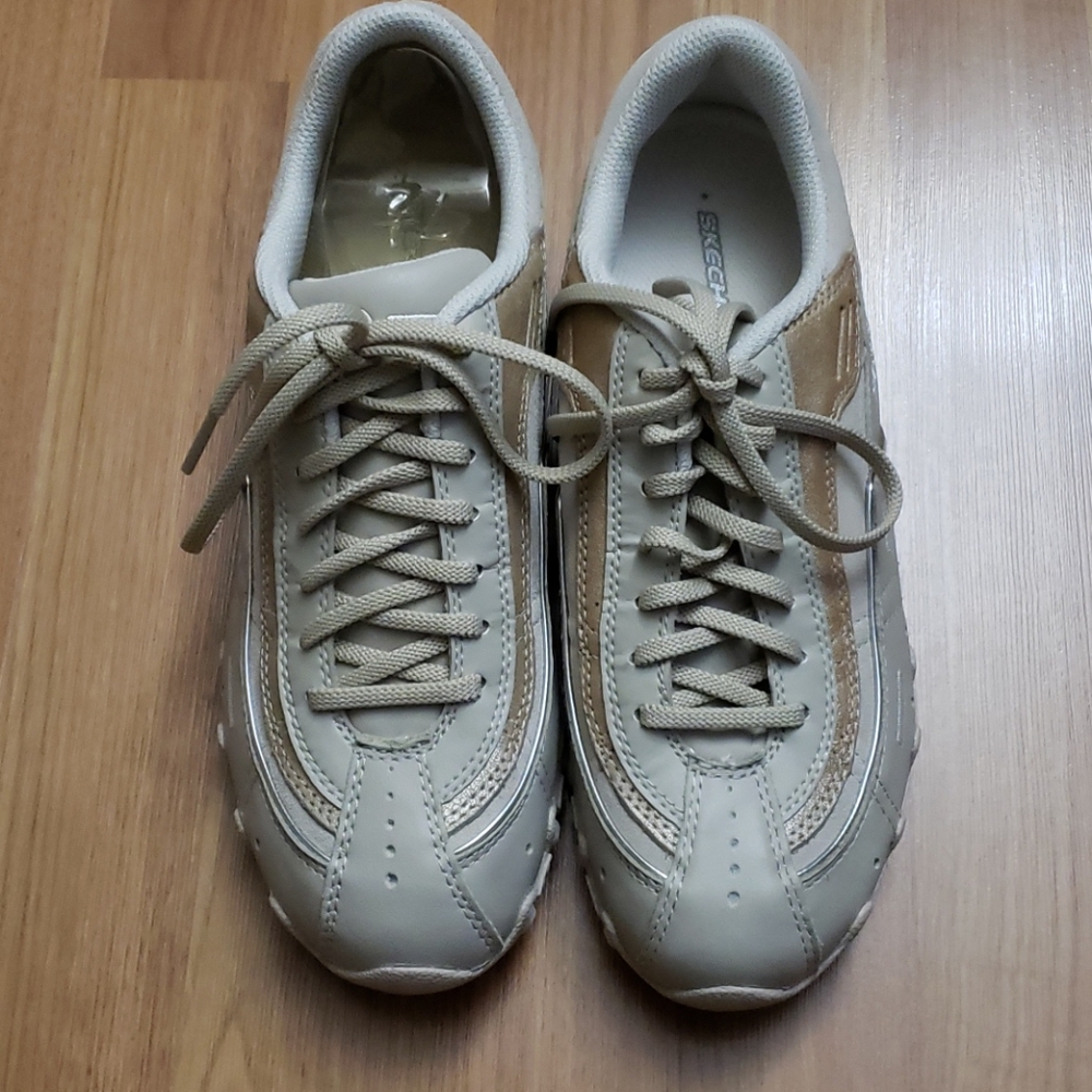 Women's Skechers Shoes